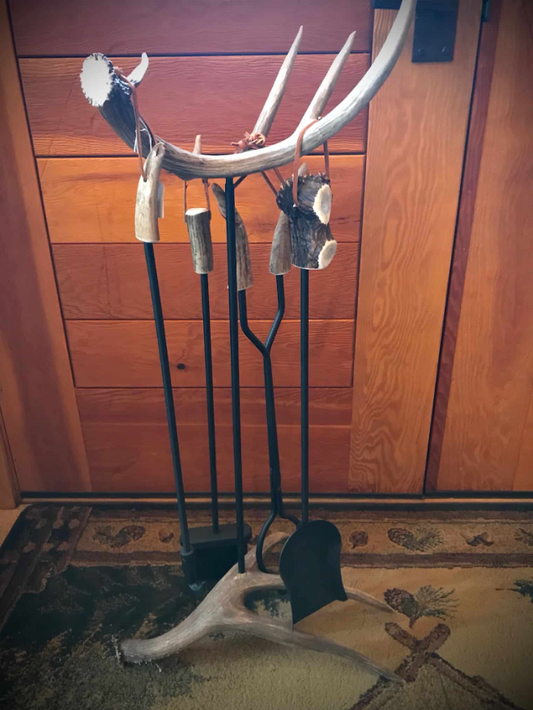 DEER ANTLER FIREPLACE TOOL SET