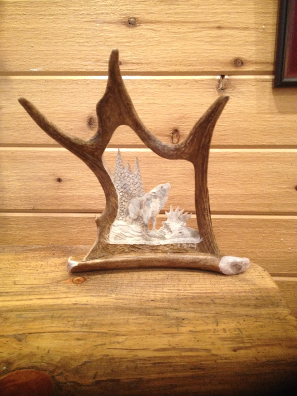Howlin' at the Moon Wolf Antler Carving