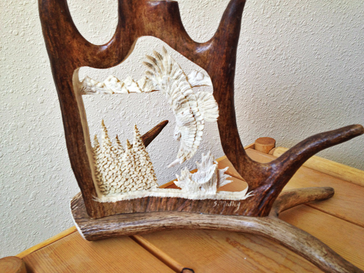 Banking Eagle Antler Carving