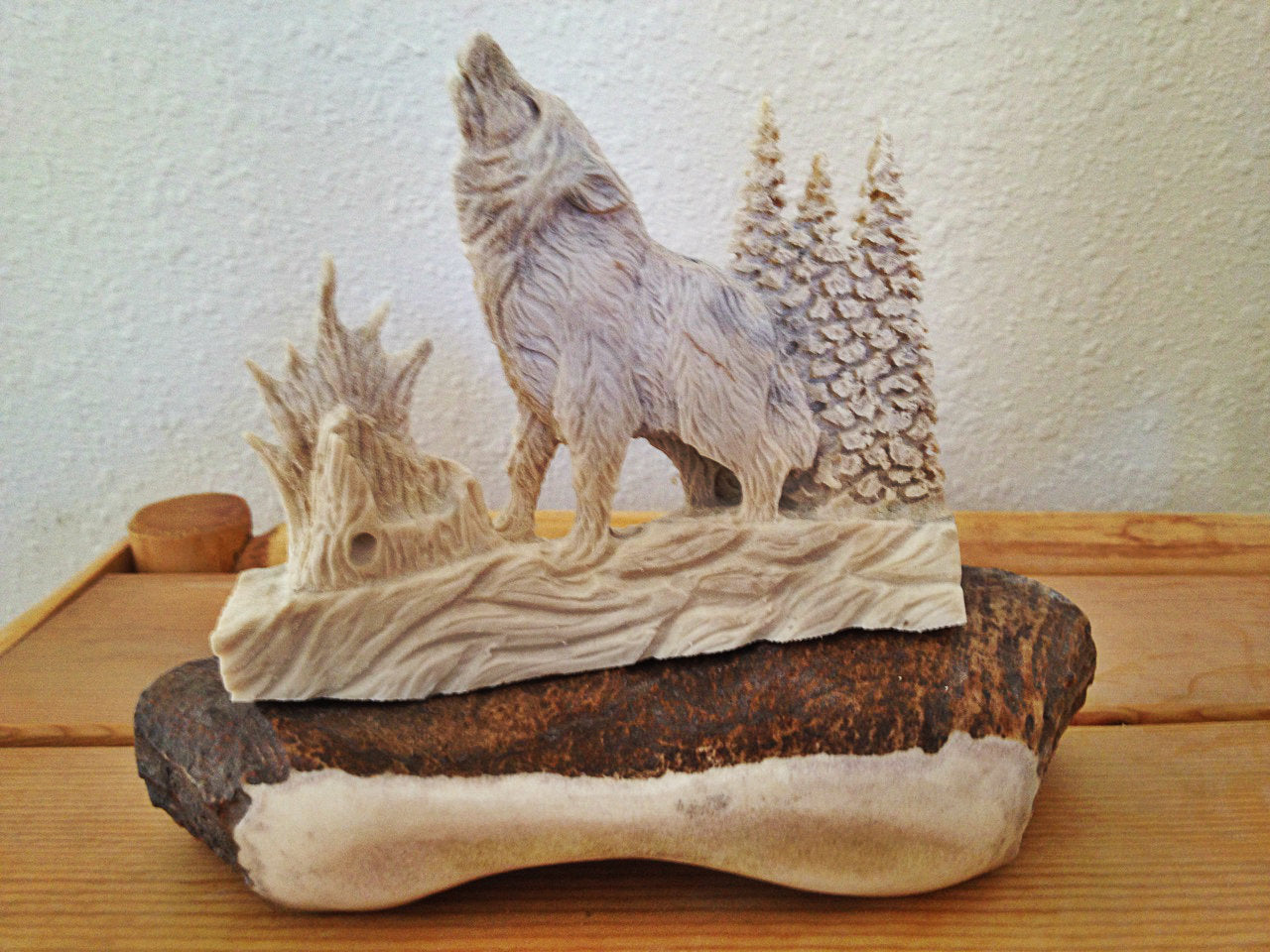 Howling Wolf Antler Carving