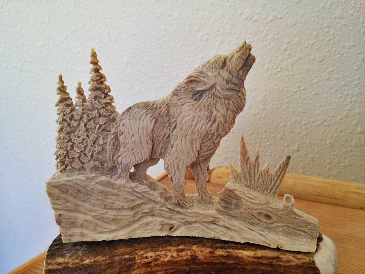 Howling Wolf Antler Carving