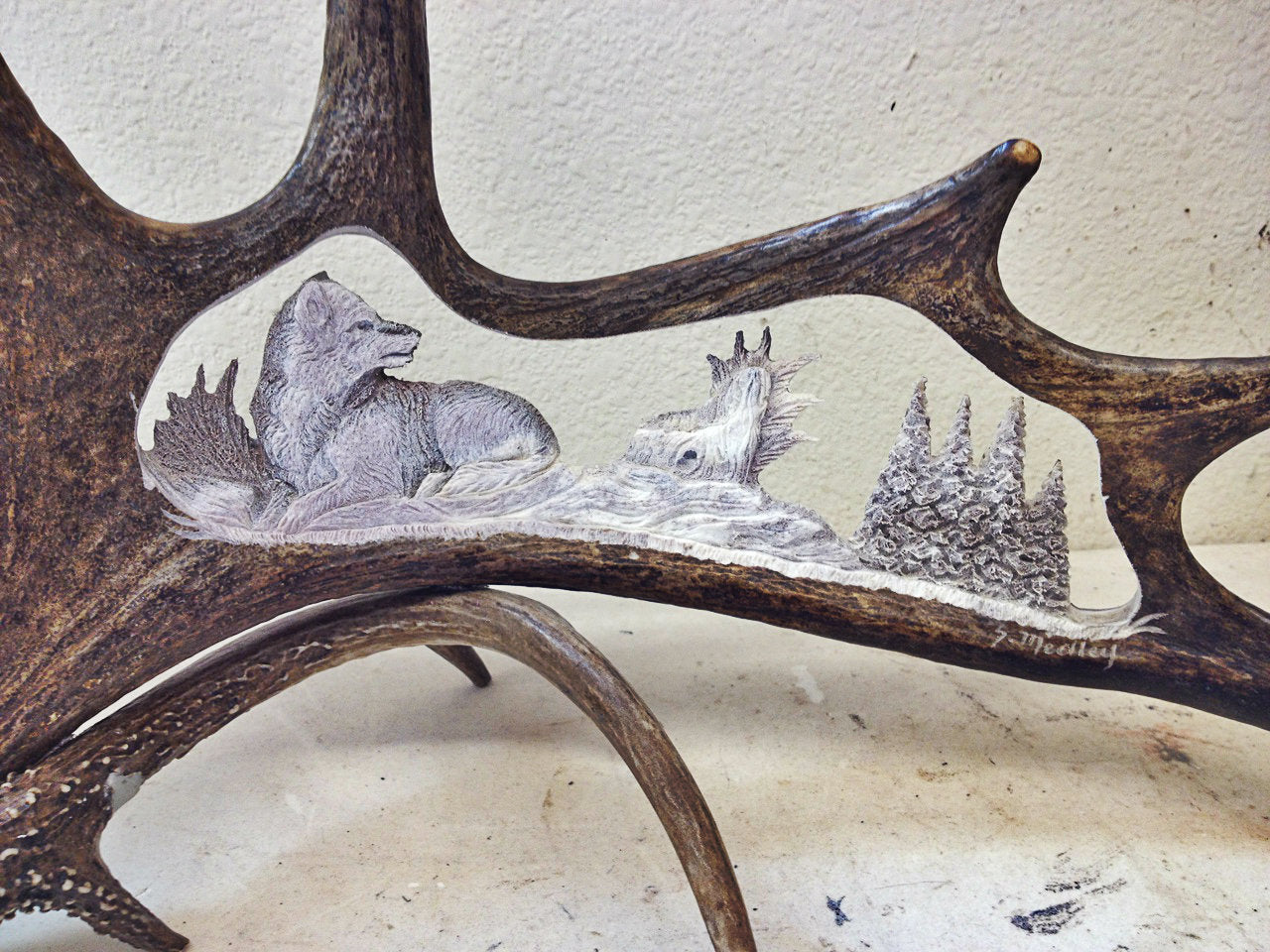 Lone Wolf Antler Carving