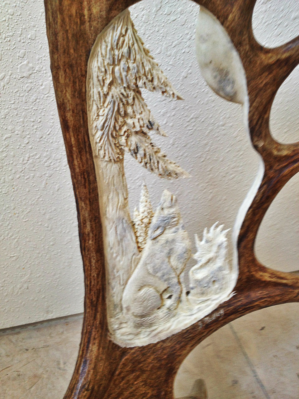 Wolf Midnights Voice Moose Antler Carving