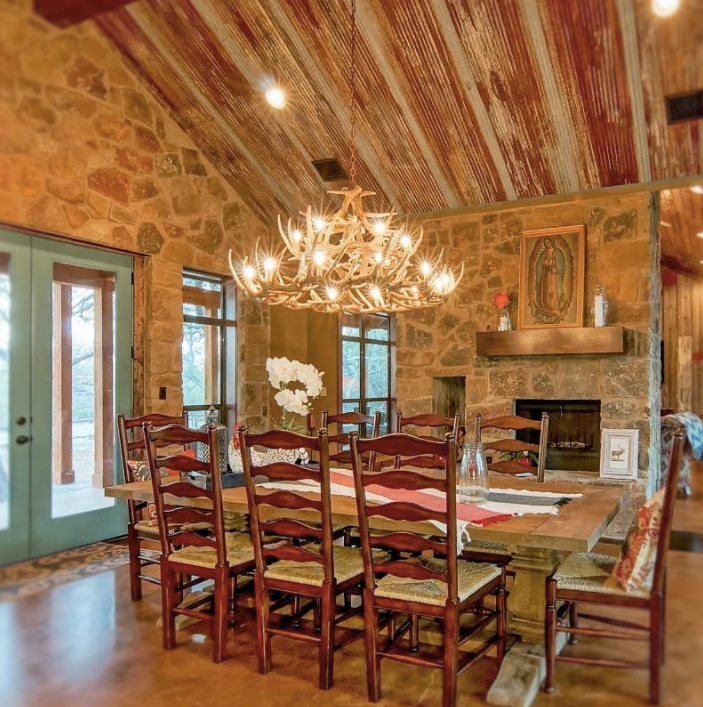 FAUX ANTLER CHANDELIER