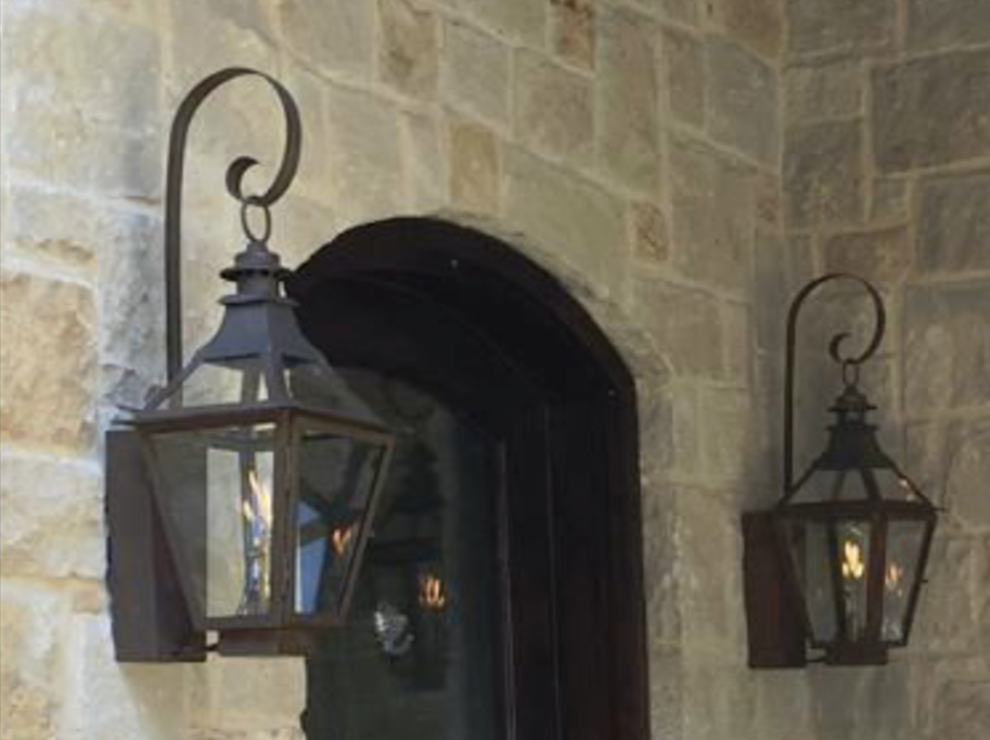 St. James Chesapeake Copper Lantern With Top Curl