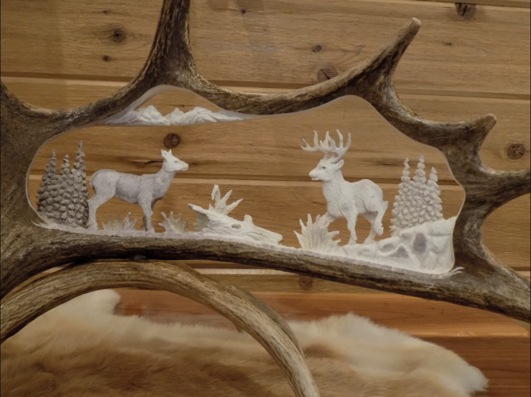 Whitetail Buck and Doe Antler Carving