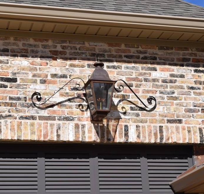 Mustache Curls (Lanterns Shown Are Not Included- Must Be Ordered Separately)