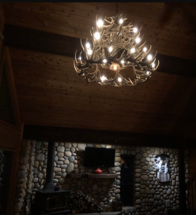 FAUX ANTLER CHANDELIER