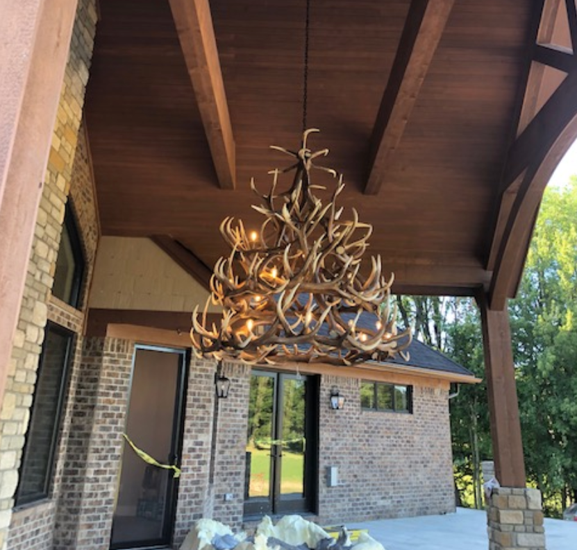 FAUX ANTLER CHANDELIER