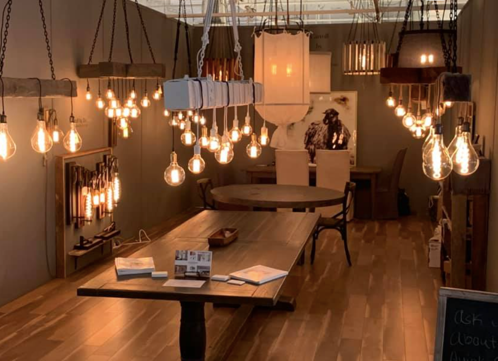 Carroll by Design Wedgewood Wood Beam Chandelier