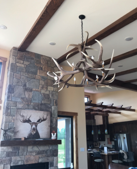 FAUX ANTLER CHANDELIER