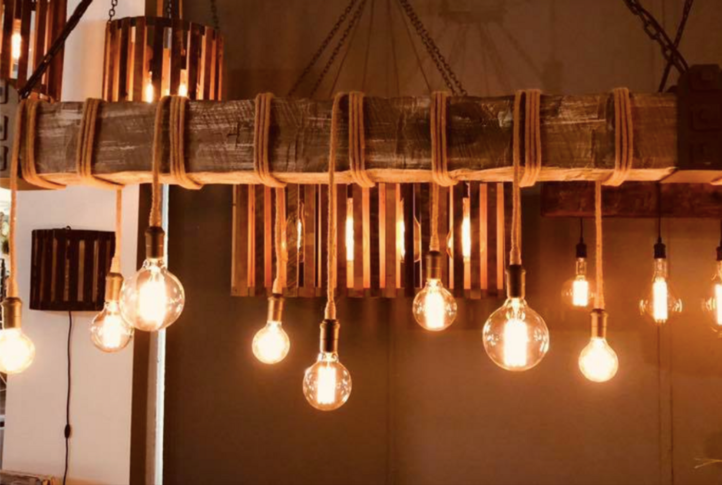 Carroll by Design Wedgewood Wood Beam Chandelier