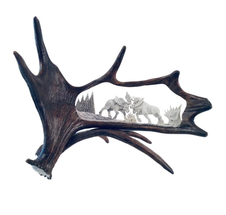 Fighting Bulls Antler Carving