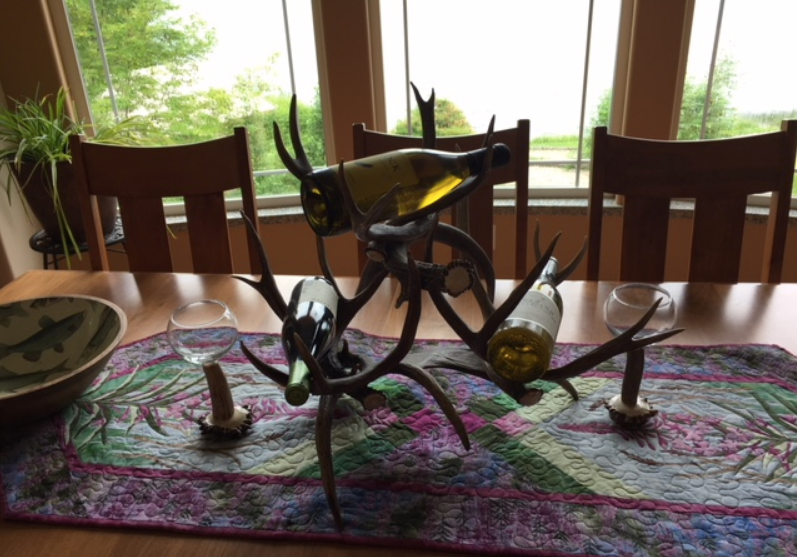 ANTLER WINE RACK