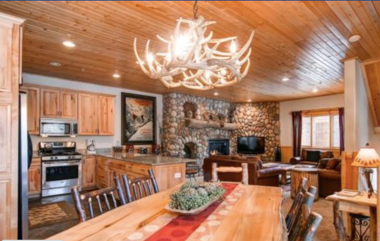 FAUX ANTLER CHANDELIER