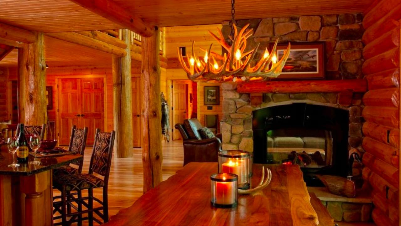 FAUX ANTLER CHANDELIER