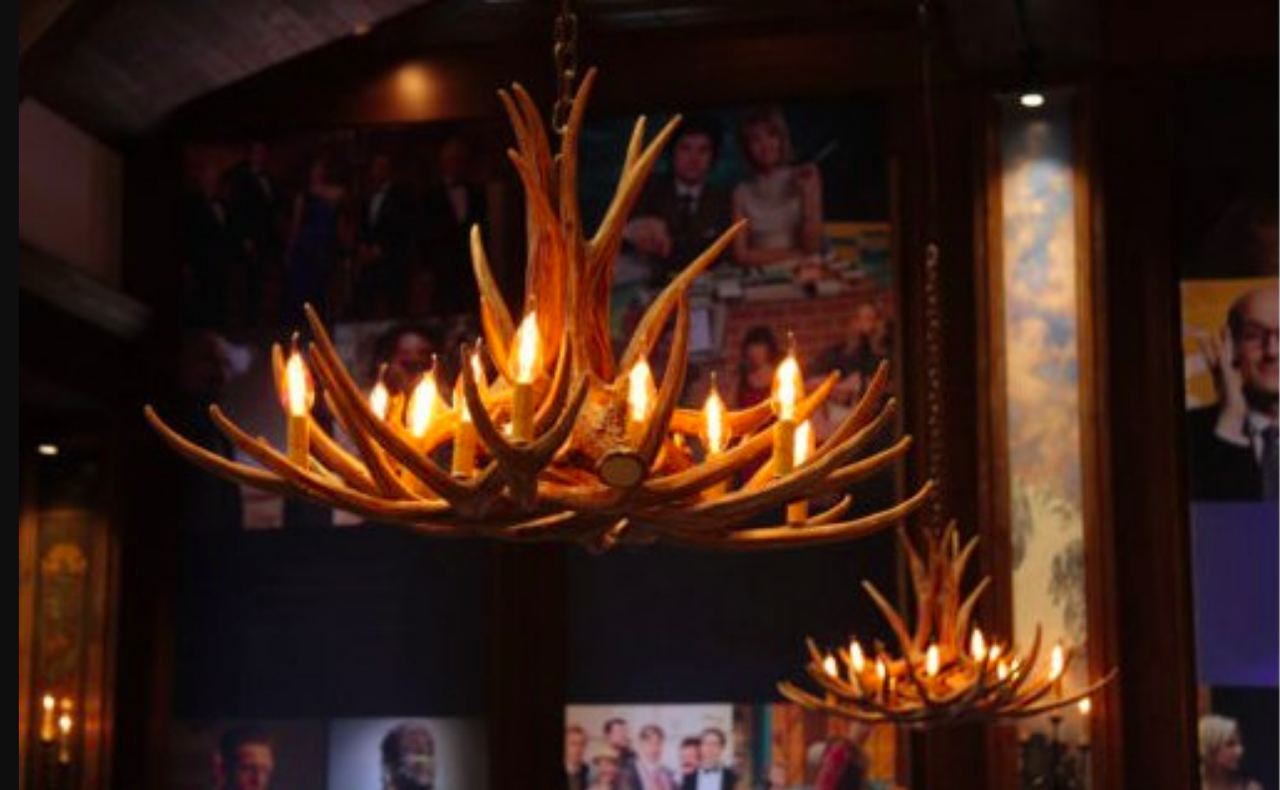 FAUX ANTLER CHANDELIER