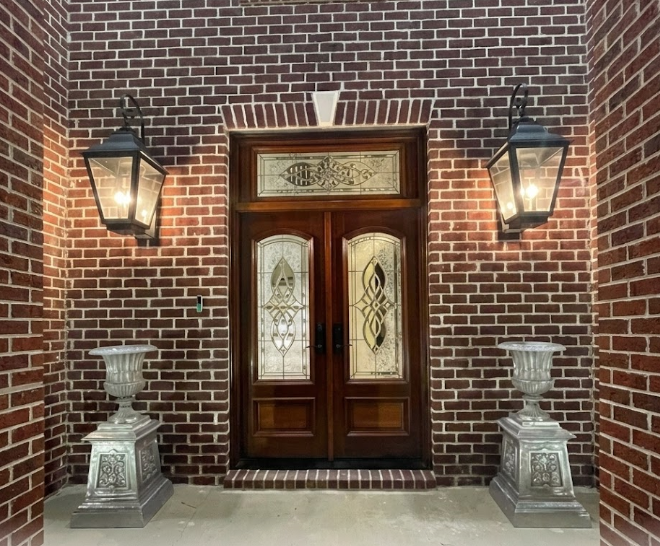 St. James Brunswick Copper Lantern With Top Curl