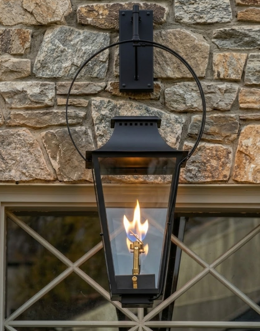 St. James Wood Dale Copper Lantern With Top Curl