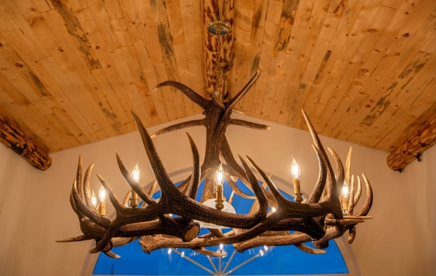 Ghost Mountain Faux Elk Antler Chandelier, 55"W x 32"T