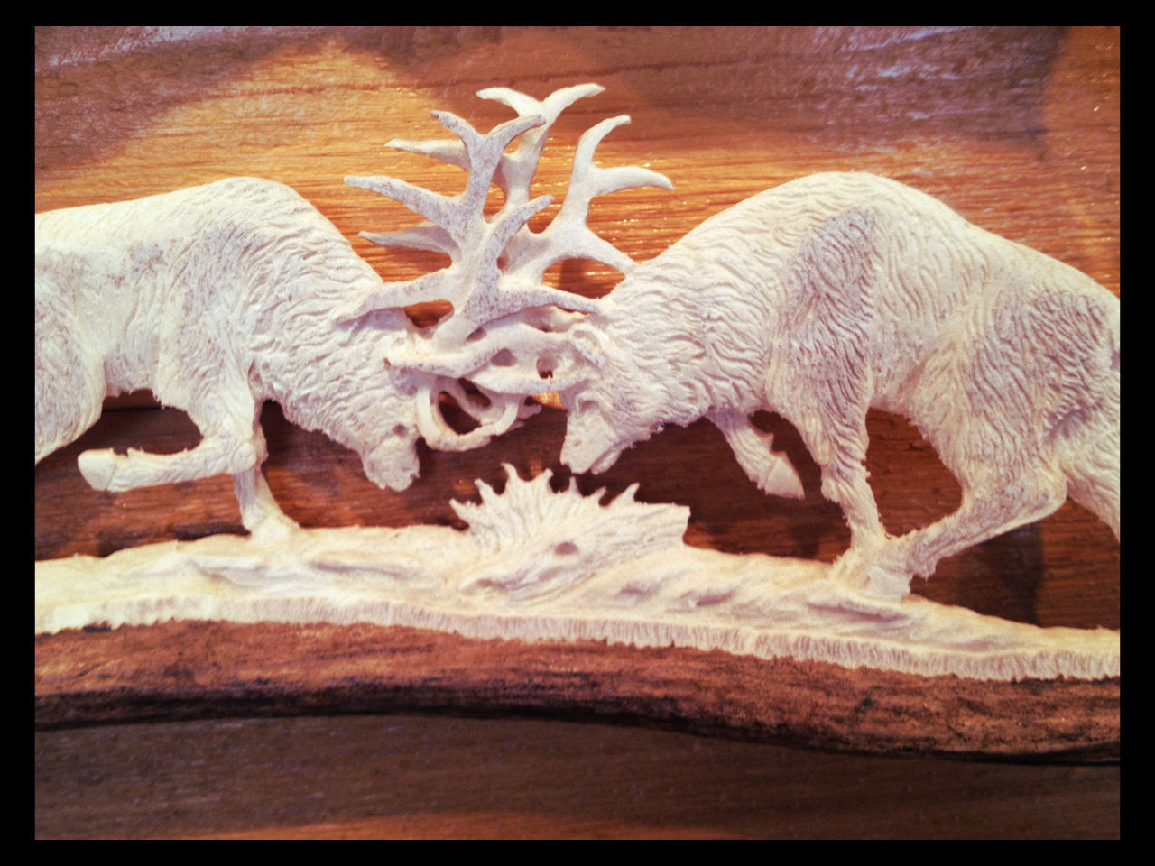 Fighting Elk Moose Antler Carving