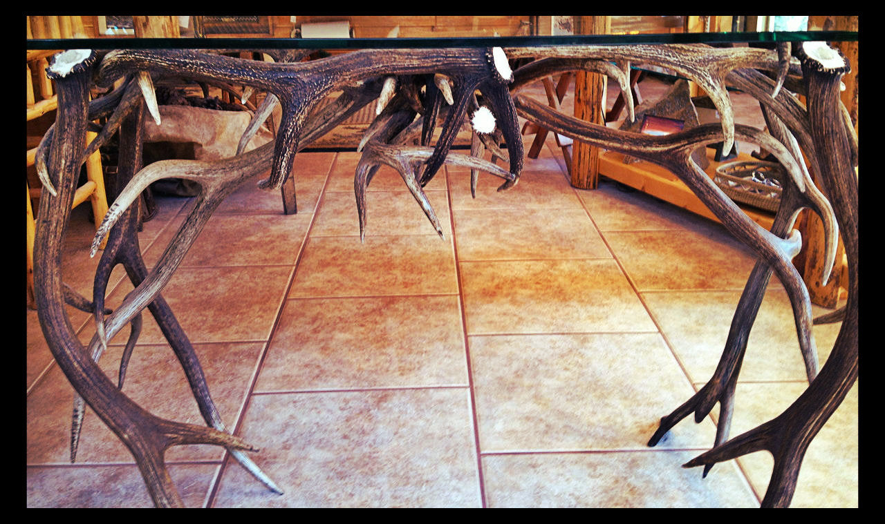 Elk Antler Table w/Glass