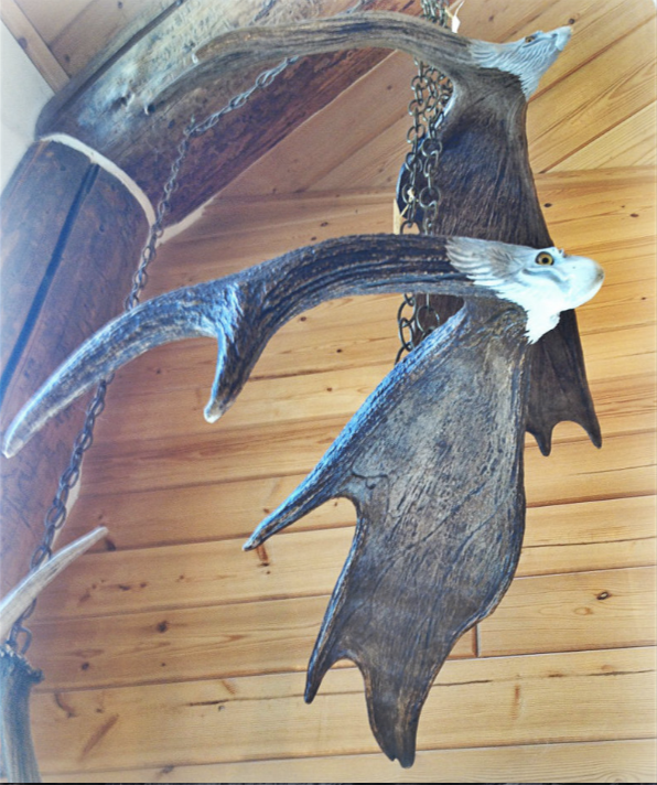 Soaring Eagle Antler Carving