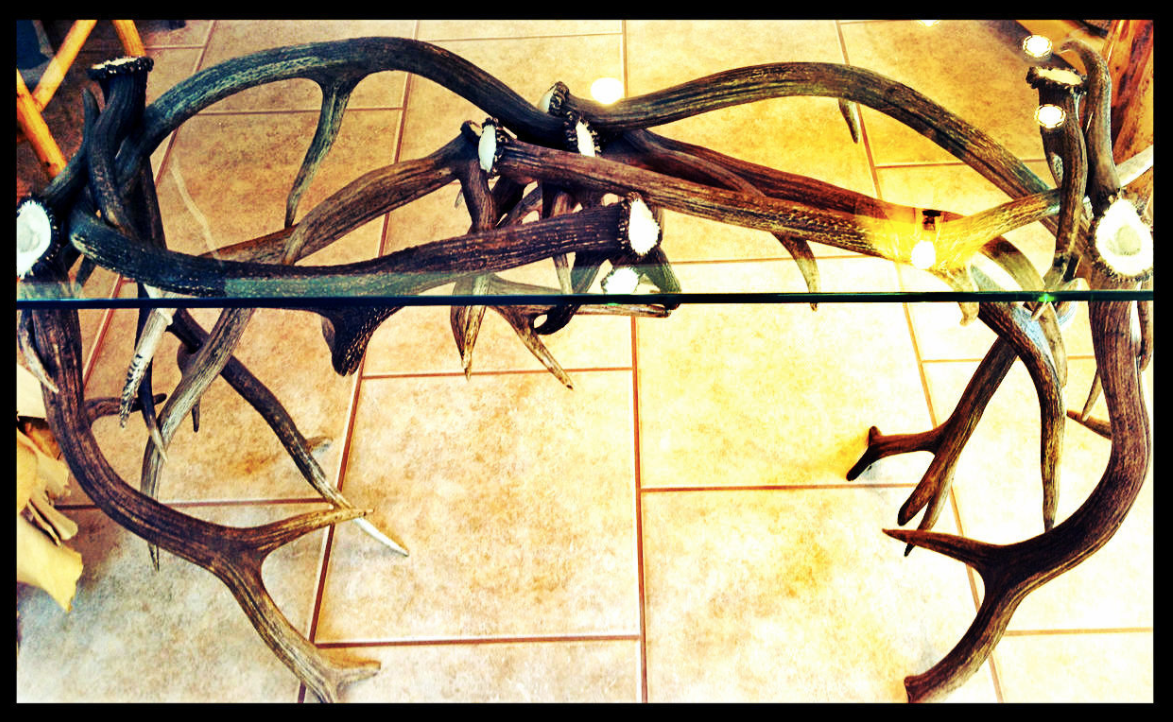 Elk Antler Table w/Glass